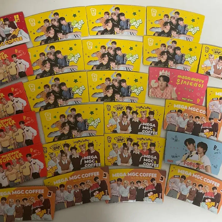 [BUNJANG] RIIZE, NCT WISH Mega Coffee Cup Holder Bundle Set / (일괄)(26개)라이즈,엔시티 위시 메가커피 컵홀더