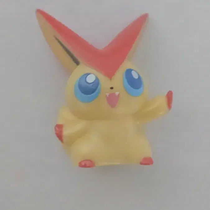 [BUNJANG] Pokemon Victini Classic Finger Puppet Figure / 포켓몬스터 비크티니 고전 손가락인형 피규어