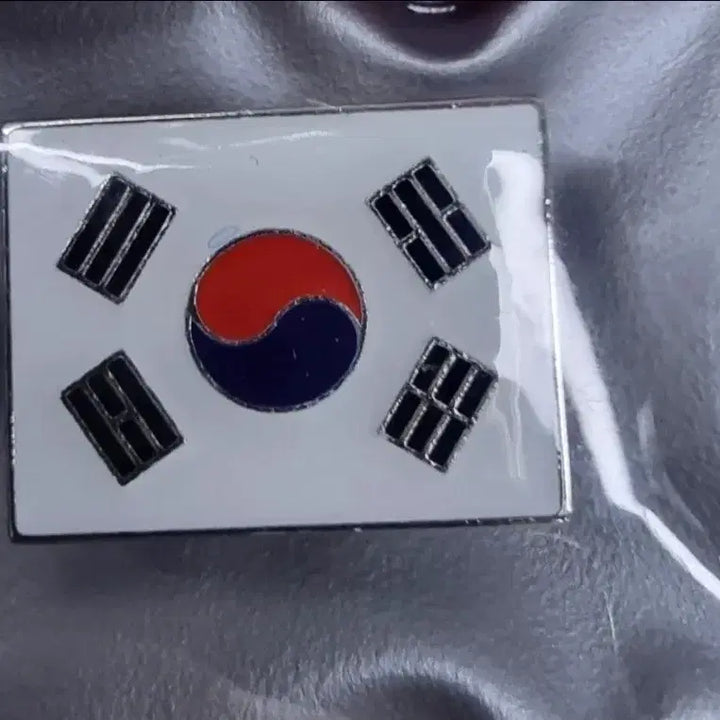 [BUNJANG] Taegukgi Badge / 태극기 뱃지