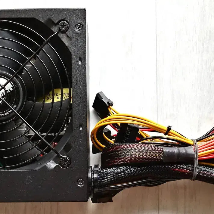 [BUNJANG] ZALMAN ZM600-XE II 600W 80 PLUS Bronze Power Supply Unit / ZM600-XE II 600W 83PLUS ZALMAN 파워서플라이