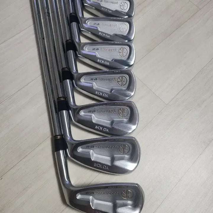 [BUNJANG] Yoichi Golden Ratio GT-01 Iron Set with True Temper Dynamic Gold R400 Steel Shaft / 요이치 골든레이쇼 GT-01 아이언 세트. R400스틸샤프트