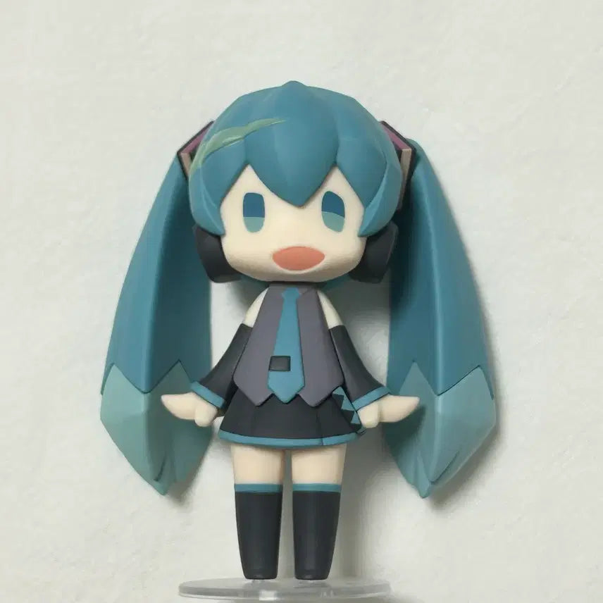 [BUNJANG] Vocaloid Hatsune Miku Hello Good Smile Figure (Damaged) / 보컬로이드 하츠네 미쿠 하츠네미쿠 헬로 굿 스마일 피규어 (하자있음)