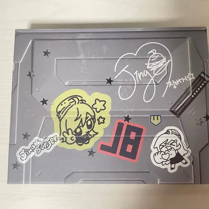[BUNJANG] Jingburger "Isekai Idol" Solo Album / 이세계아이돌 징버거 개인 앨범