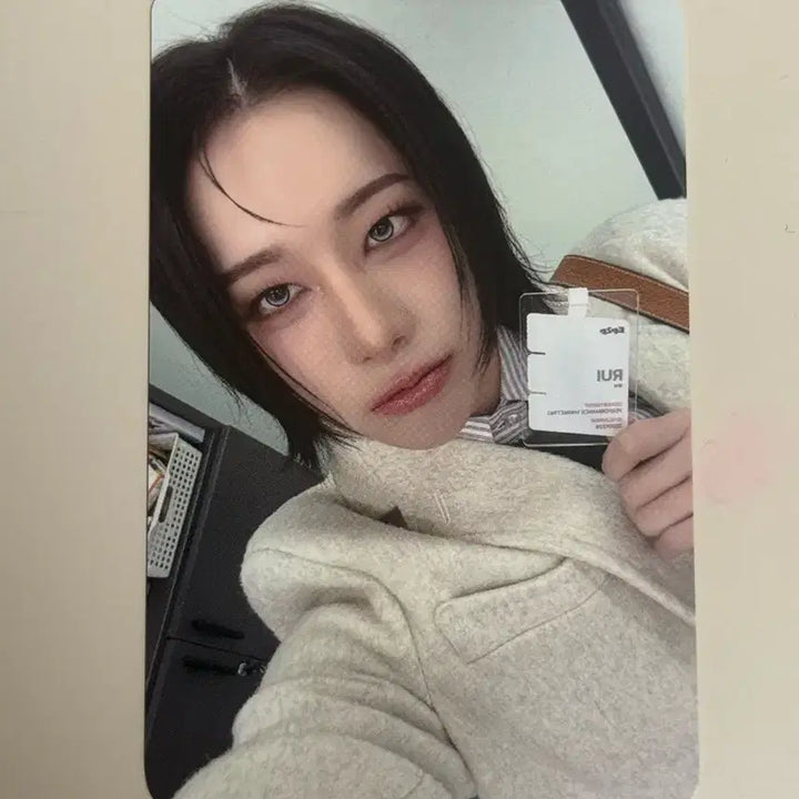 [BUNJANG] XLOV XGOJIGO WELCOME KIT Ruie Photocard / 이고지고 엑스러브 Xlov 웰컴키트 포카 루이