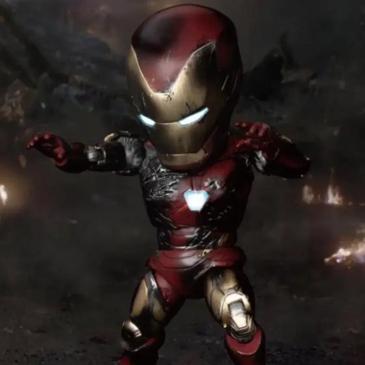 [BUNJANG] Beast Kingdom Egg Attack Iron Man Endgame Mark 85 Battle Damage Action Figure / 비스트킹덤 에그어택 아이언맨 엔드게임 마크85 배틀데미지