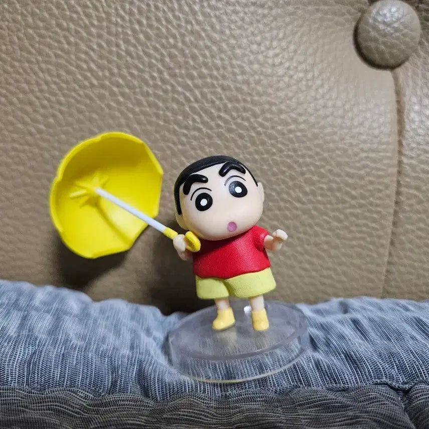 [BUNJANG] Crayon Shin-chan Umbrella Figure / 짱구 우산 피규어