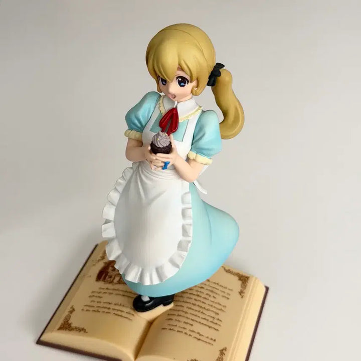 [BUNJANG] K-ON Tsumugi Alice in Wonderland Teatime Figure / 케이온 츠무기 피규어 이상한 나라의 티타임 앨리스
