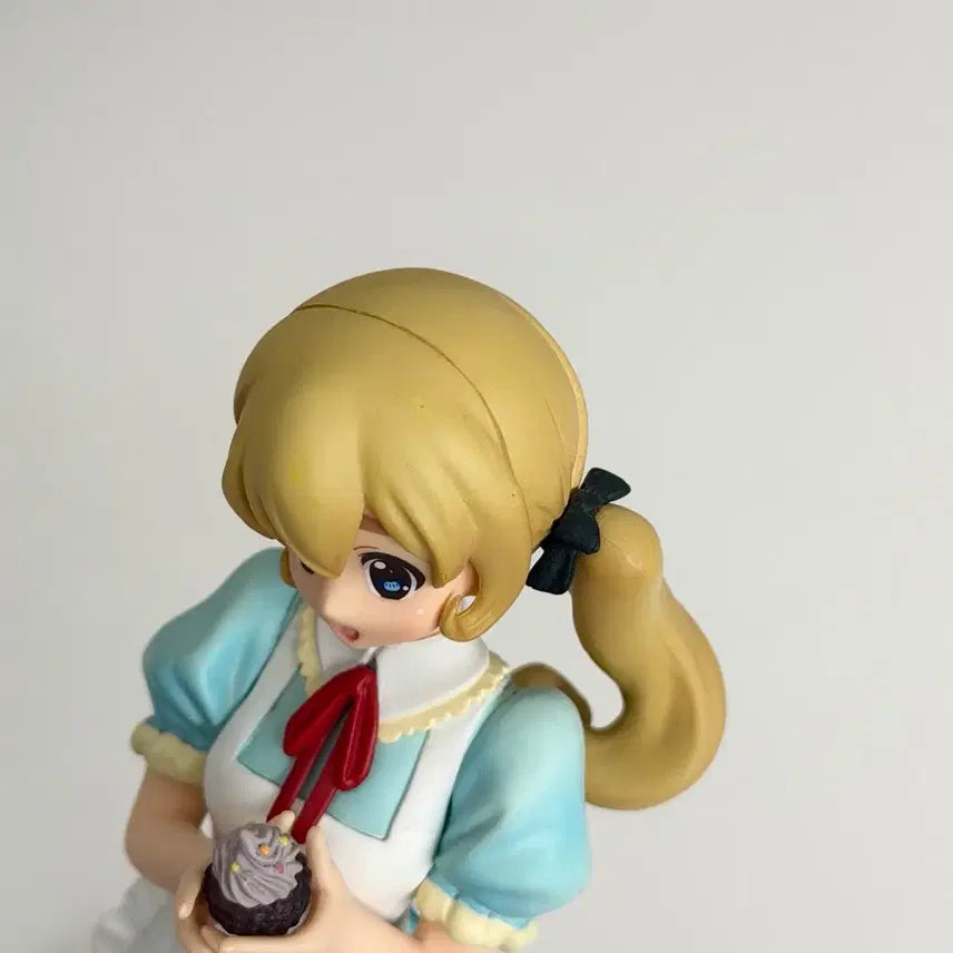 [BUNJANG] K-ON Tsumugi Alice in Wonderland Teatime Figure / 케이온 츠무기 피규어 이상한 나라의 티타임 앨리스
