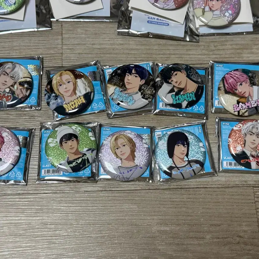 [BUNJANG] PLAVE Kakurenbo Badge Set / 플레이브 카쿠렌보 뱃지