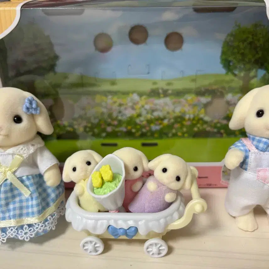 [BUNJANG] Sylvanian Families Flora Rabbit Family / 실바니안 패밀리 플로라 토끼 가족
