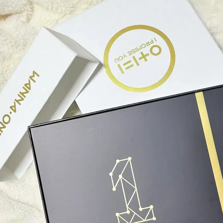 [BUNJANG] Wanna One Limited Edition Official MD Cassette Tape Set / [!!당일접수!!] 워너원 한정 굿즈 (공식 MD) 양도 / 앨범 시즌그