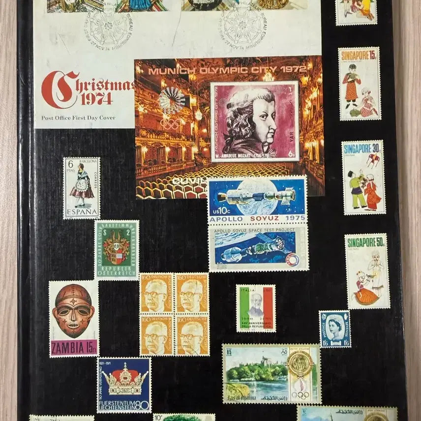 [BUNJANG] KIKUCHI Stamp Album with 300+ World Stamps / 세계 우표 수집앨범 (300장+) 일제 KIKUCHI