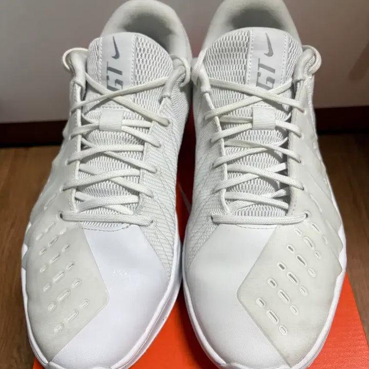 [BUNJANG] Nike GT Cut Academy 2 Basketball Shoes 300mm / 1번착용)나이키 GT컷 아카데미2 300mm