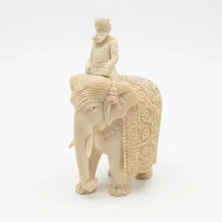 [BUNJANG] Genuine Ivory-Colored Indian Elephant Sculpture / 골동품 진품 조각이 뛰어난 아이보리 색상 격자무늬 인도코끼리 조각