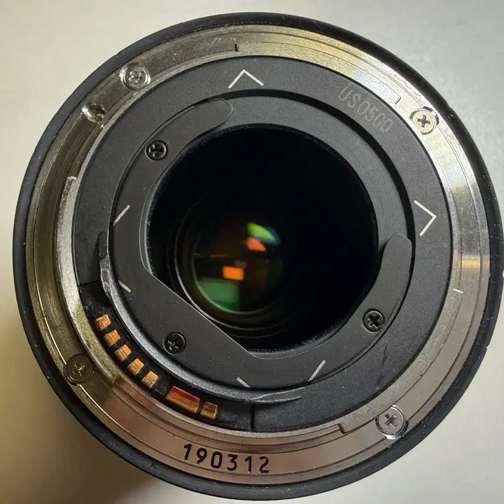 [SOLD OUT] 캐논 정품 EF 17-40mm f4 L USM 박스풀 굉각렌즈