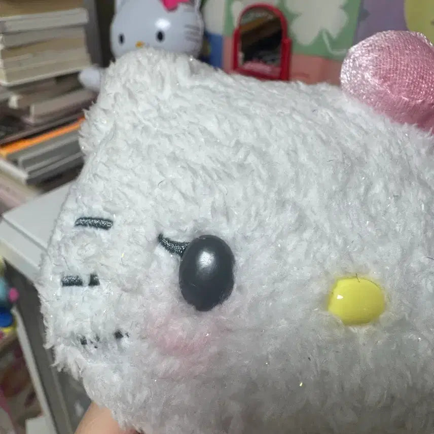 [BUNJANG] Hello Kitty 50th Anniversary Eyelashes / 속눈썹 키티50주년