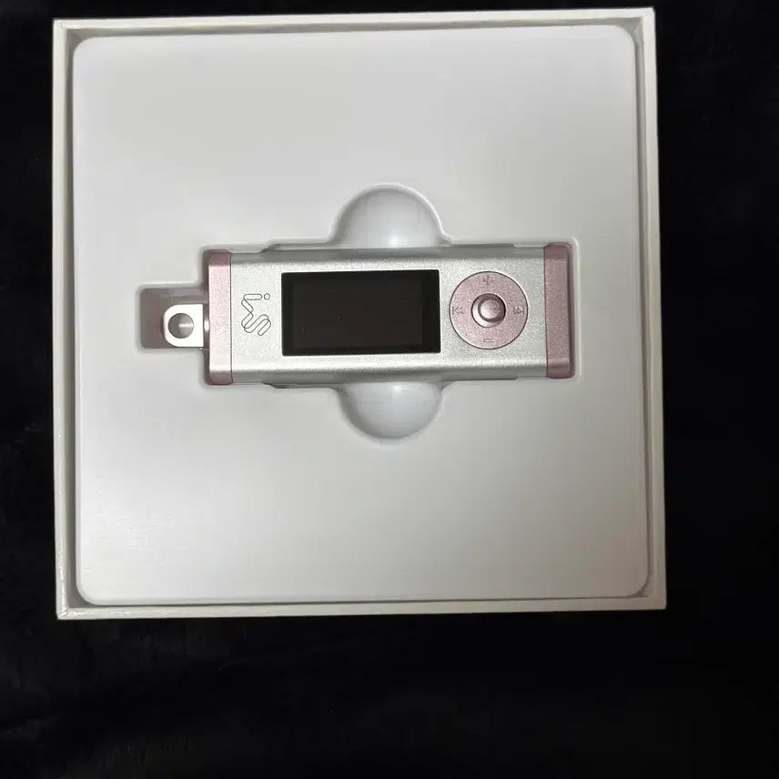 [SOLD OUT] 2025 SMTOWN 라이브 MP3 플레이어 세트(RIIZE 성찬)