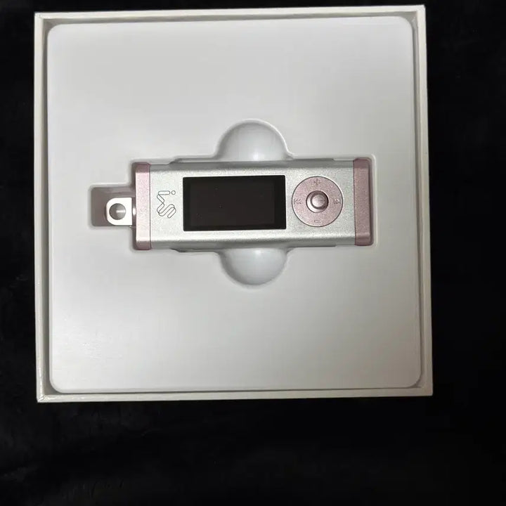 [SOLD OUT] 2025 SMTOWN 라이브 MP3 플레이어 세트(RIIZE 성찬)