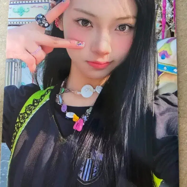 [BUNJANG] Unchild Tina Official Photocard / 언차일드 티나 공방포카 UNCHILD TINA