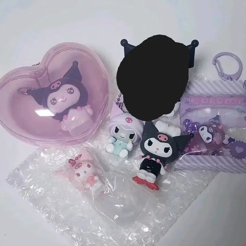[BUNJANG] Sanrio Kuromi Gacha &amp; Keyring Set (6 Pieces, Chibi Momo Included) / [개혜자] 산리오 쿠로미 가챠,키링 세트 (6개)치비토모 까지