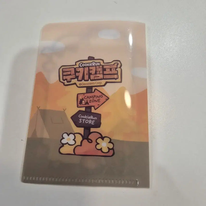 [BUNJANG] Cookie Run Cookie Camp Illustration Card Sleeve / 쿠키런 쿠키캠프 일러스트 카드 슬리브