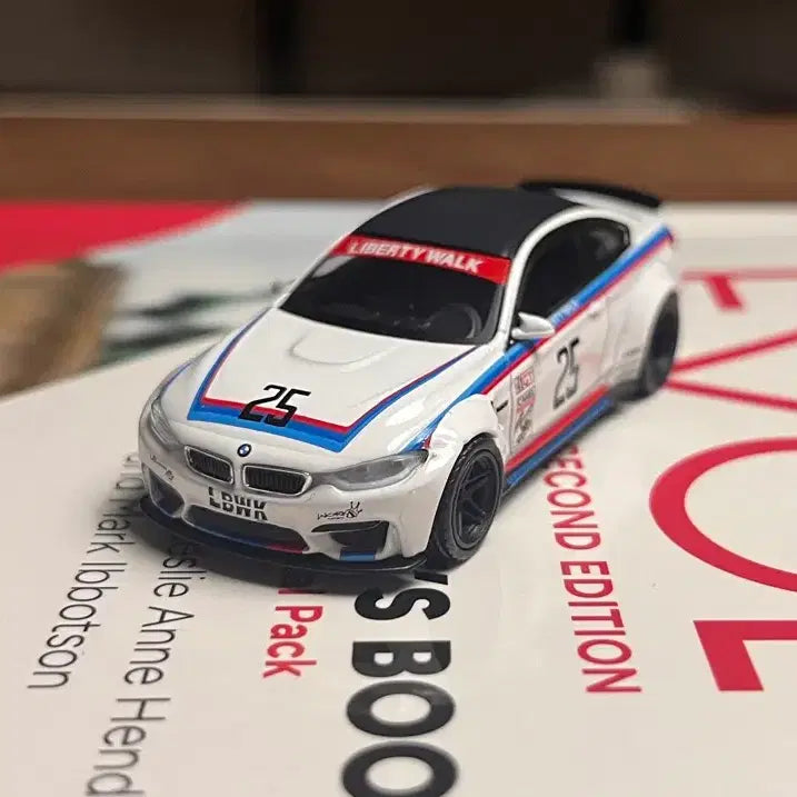 [BUNJANG] Mini GT BMW M4 LBWK / 미니지티 BMW M4 LBWK