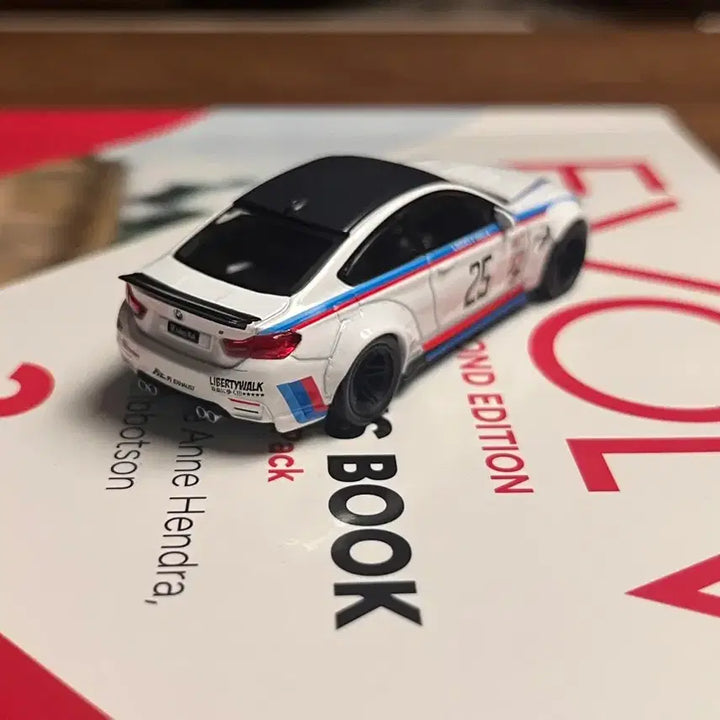 [BUNJANG] Mini GT BMW M4 LBWK / 미니지티 BMW M4 LBWK