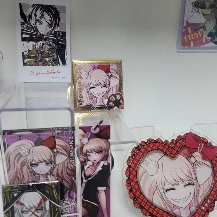 [BUNJANG] Enoshima Junko Danganronpa Goods Bundle Set / 네고가능)단간론파 에노시마 쥰코 굿즈 일괄