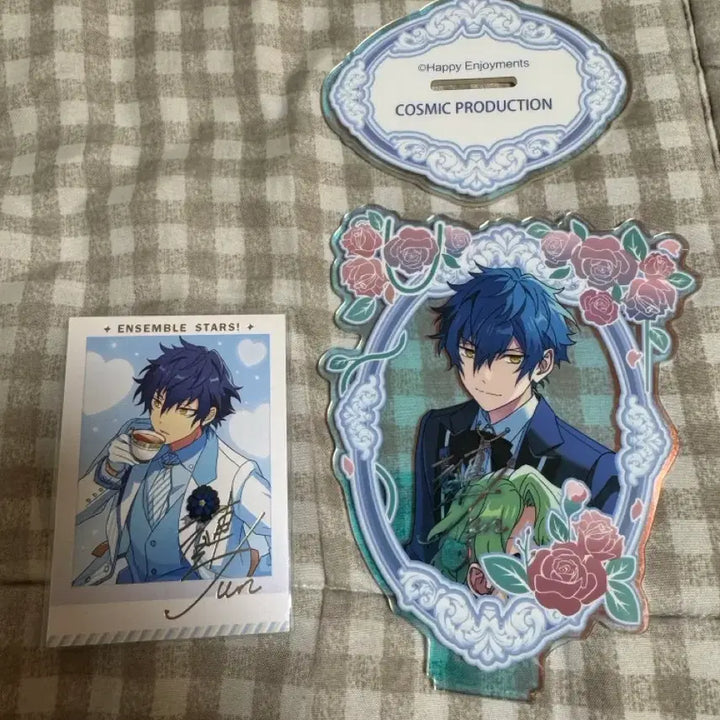 [BUNJANG] Ensemble Stars Jun Fushimi DÃ´kuri Acrylic Stand &amp; White Uniform Pashachara Card Bundle Set / 앙스타 쥰 덩쿨아크릴, 백정장 파샤 일괄로 팝니다!