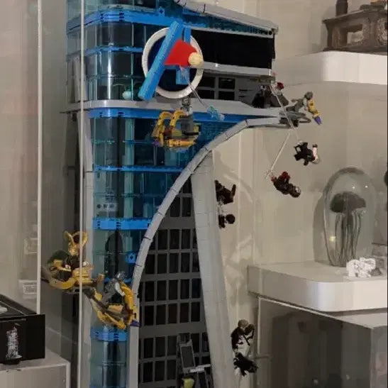 [BUNJANG] LEGO Marvel Avengers Tower 76269 with Custom Case / 어벤져스타워 76269 + 제작 케이스