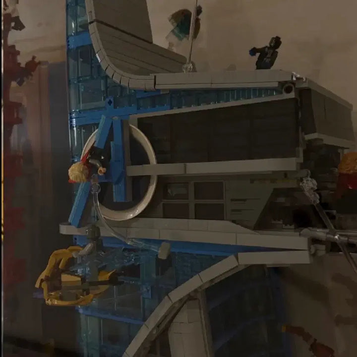 [BUNJANG] LEGO Marvel Avengers Tower 76269 with Custom Case / 어벤져스타워 76269 + 제작 케이스