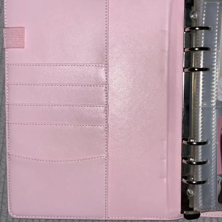 [BUNJANG] 6-Ring Binder with Heart Charm / 포카 바인더 판매