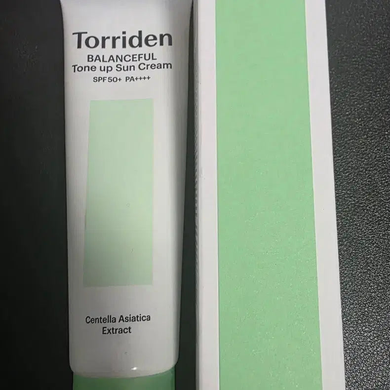 [BUNJANG] Torriden Balanceful Tone-Up Sun Cream 60ml / 토리든 밸런스풀 톤업 선크림 60ml