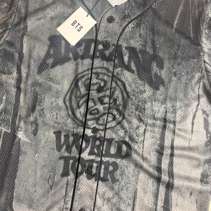 [BUNJANG] BTS World Tour Official MD Jimin 95 Jersey M / BTS 월드투어 공식 MD / 지민 95 저지 / M / 정품