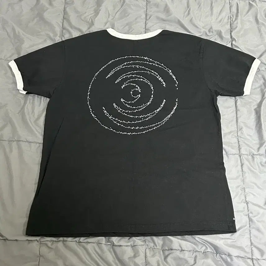 [BUNJANG] DAMONSIR Concert T-Shirt L Size / (새상품)데이먼스이어 콘서트 굿즈 티셔츠 L