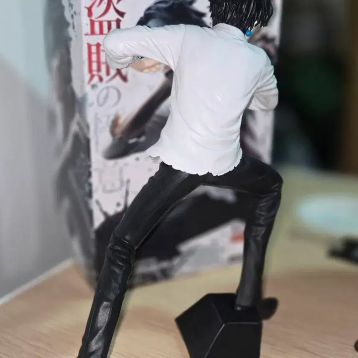 [BUNJANG] Hunter x Hunter Chrollo Lucilfer Phantom Troupe "Skill Hunter" Figure / 헌터x헌터 클로로 도적의 극의 피규어