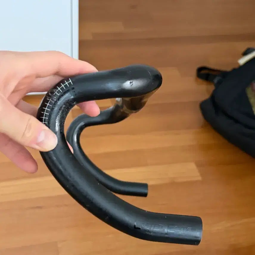 [BUNJANG] Toseek ZXB-2 Anatomical Carbon Dropbar 38 Size / 토씩 zxb-2 한정판 38사이즈 아나토믹 카본 드롭바