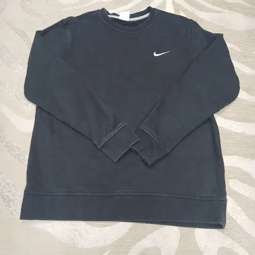 [SOLD OUT] 나이키 맨투맨 검정색