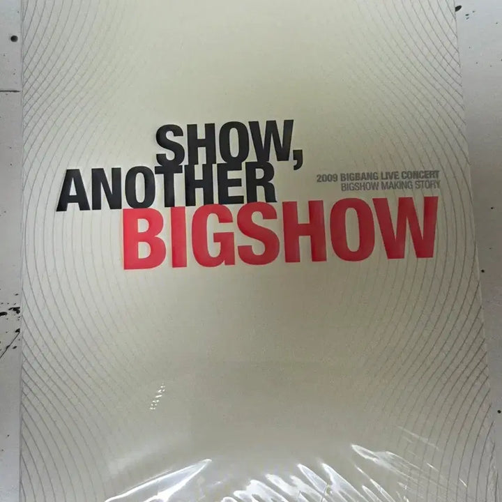 [BUNJANG] Big Bang 2009 Big Show Concert Photobook (Sealed) / 빅뱅 2009 빅쇼 콘서트 포토북 (미개봉)