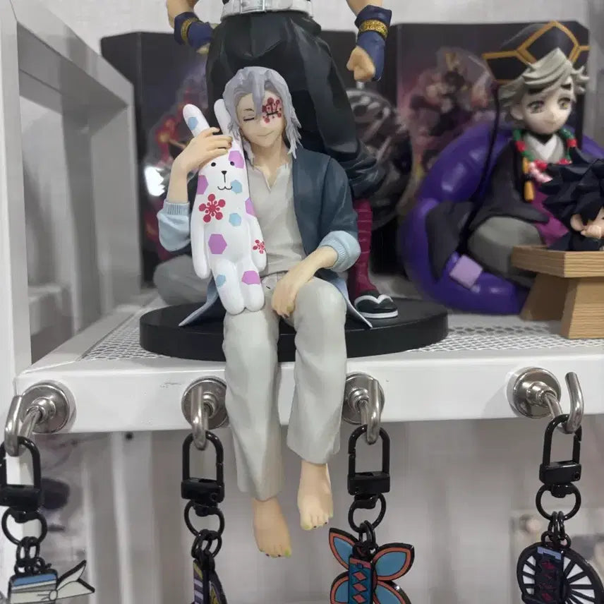 [BUNJANG] Kimetsu no Yaiba Tengen Uzui Noodle Stopper Figure / 귀멸의칼날 후류 우즈이 텐겐 누들스토퍼 피규어 개봉양품
