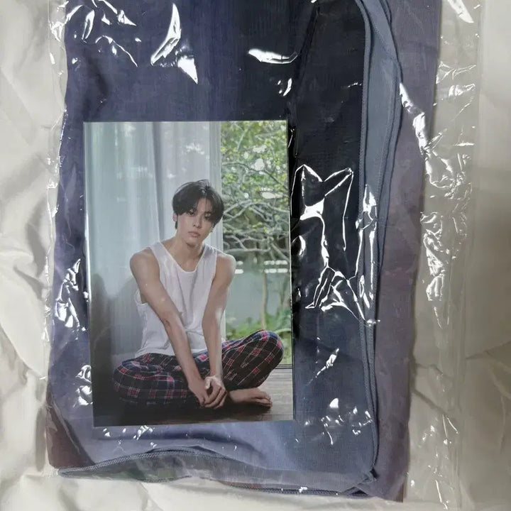 [BUNJANG] NCT WISH Riku Fabric Poster Summer Exhibition / 엔시티위시 리쿠 패브릭포스터 여름나기 전시회