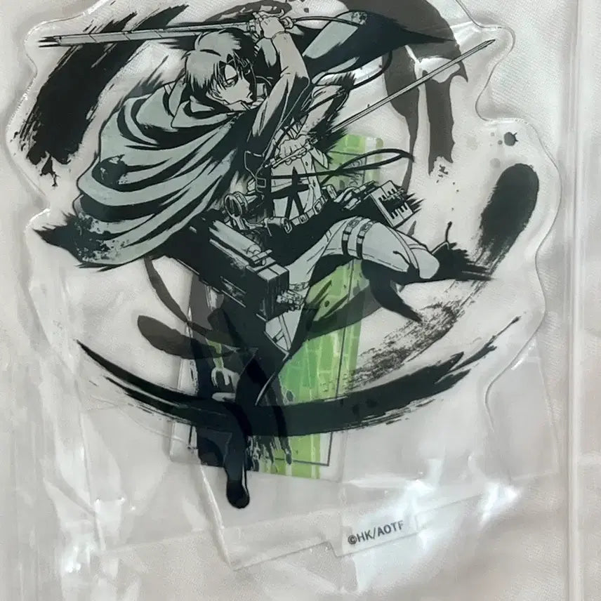 [BUNJANG] Attack on Titan Levi Sumi-e Style Acrylic Stand Set (2 Types) / 진격의 거인 리바이 수묵풍 아크릴 스탠드 2종 세트