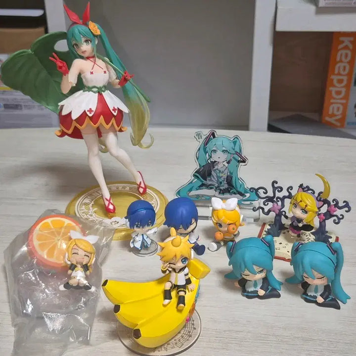 [BUNJANG] Vocaloid Gacha Figures Bundle or Individual Sale / 미쿠 보카로 개별,일괄판매 보컬로이드 가챠 피규어