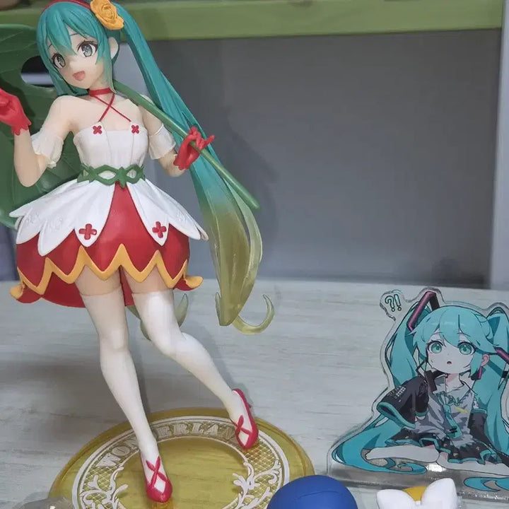 [BUNJANG] Vocaloid Gacha Figures Bundle or Individual Sale / 미쿠 보카로 개별,일괄판매 보컬로이드 가챠 피규어