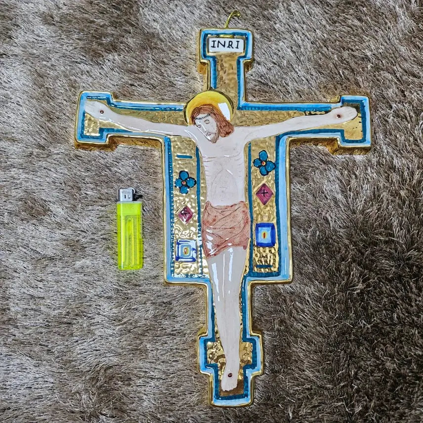 [BUNJANG] Old Italy Gloss Ceramic Hand-Painted INRI Relief Wall Hanging Cross / 올드 이태리 유광 세라믹 핸드페인티드 INRI 부조 벽걸이 십자가.