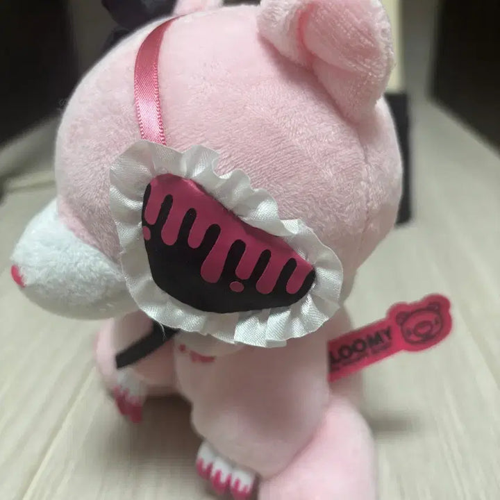 [BUNJANG] Glummy Bear Eye Patch Pink Plush Doll / 글루미베어 아이패치 핑크 인형 누이