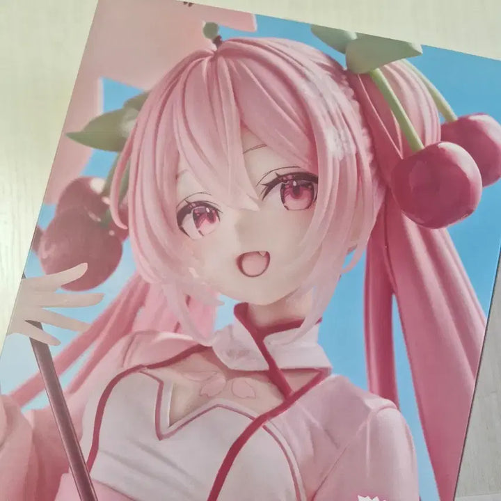[BUNJANG] AMP+ Sakura Miku Cherry Blossom Dress Figure (Sealed) / 미개봉 사쿠라 미쿠 벚꽃 드레스 AMP+ 피규어