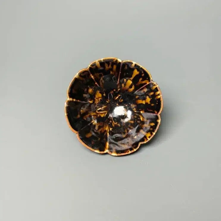 [BUNJANG] Gild JuYo Hwa Hyung Gu Yeom Mun Da Wan Tea Cup Chinese Porcelain Antique Art Collectible / 길주요 화형구 엽문다완 찻잔 중국도자기 골동품 미술품 수집품