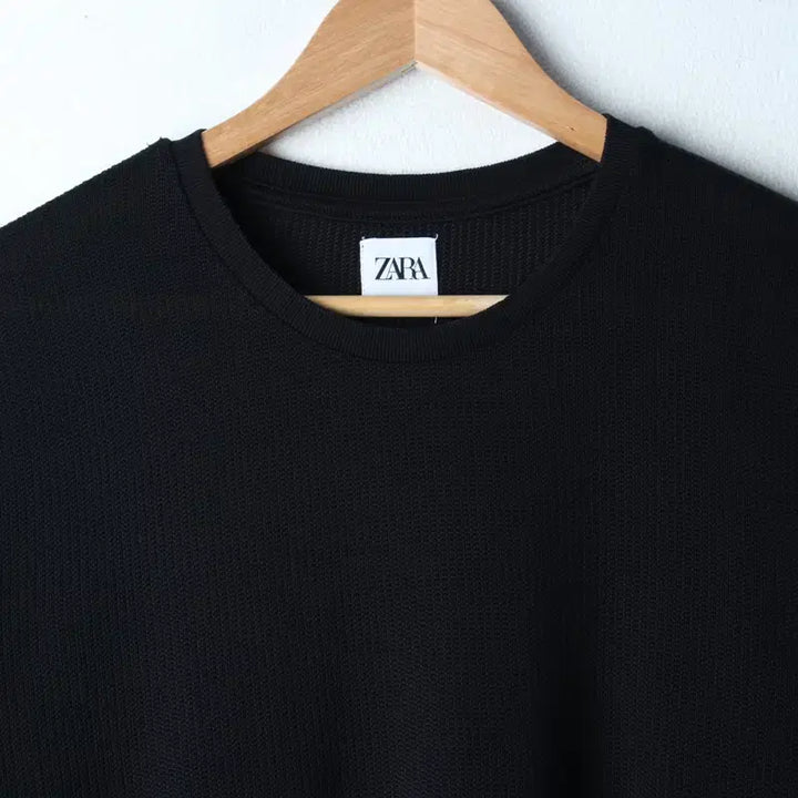 [BUNJANG] Zara Lightweight Plain Knit Short Sleeve T-shirt Black (L-XL) / (L-XL) 자라 반팔 티셔츠 니트 경량 무지 블랙-7F07