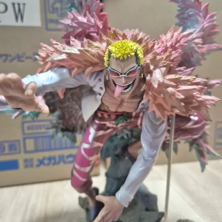 [BUNJANG] Pop Maximum Doflamingo Figure / POP 맥시멈 도플라밍고